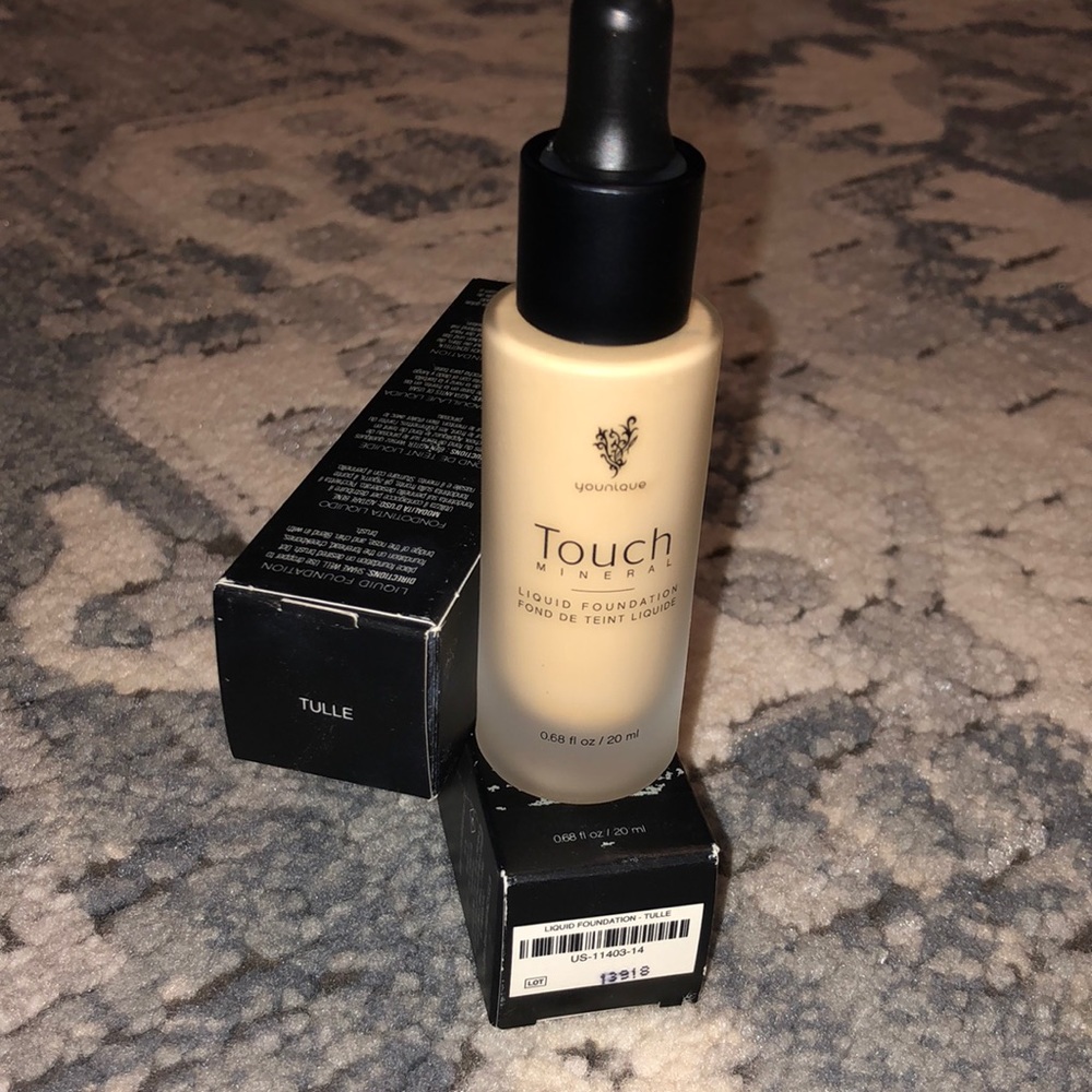 2 Bottles Younique Liquid Foundation